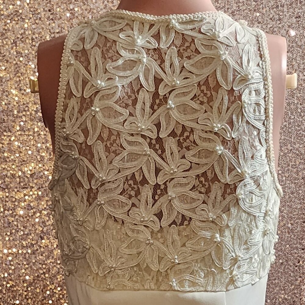 Lace & Beaded Dress - Picture 3 of 4